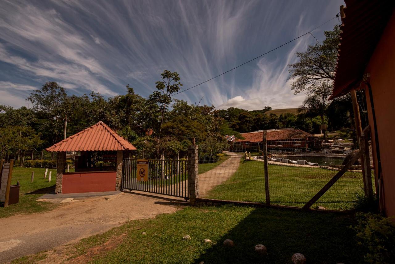 Hotel Rancho Do Ze Joao Lavrinhas Exterior foto